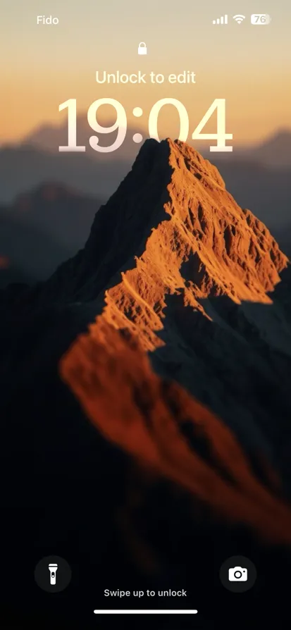 A breathtaking mountain peak glowing in warm sunset hues. - depth effect wallpaper